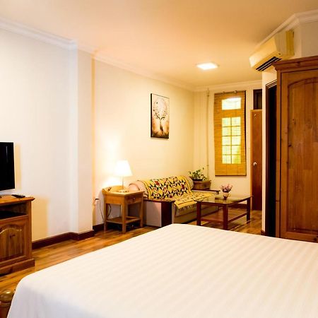 Ba Tra House Hotel โฮจิมินห์ซิตี้ ภายนอก รูปภาพ