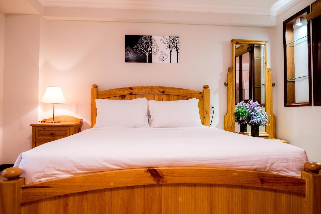 Ba Tra House Hotel โฮจิมินห์ซิตี้ ภายนอก รูปภาพ