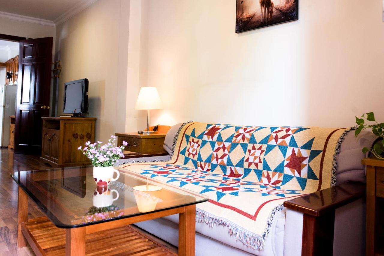 Ba Tra House Hotel โฮจิมินห์ซิตี้ ภายนอก รูปภาพ
